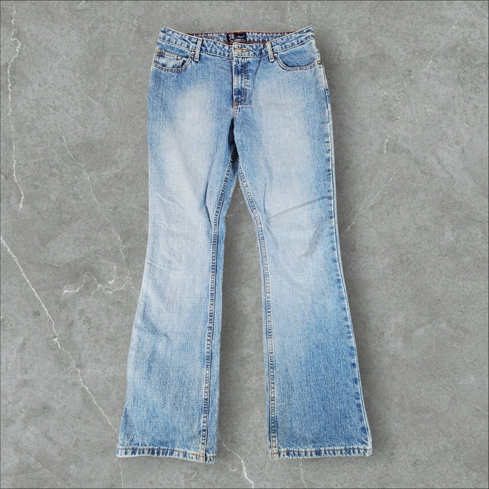 So Jeans Womens 11 Long Blue Light Wash Flare Bell‎ Bottom Low Rise Grunge Y2K